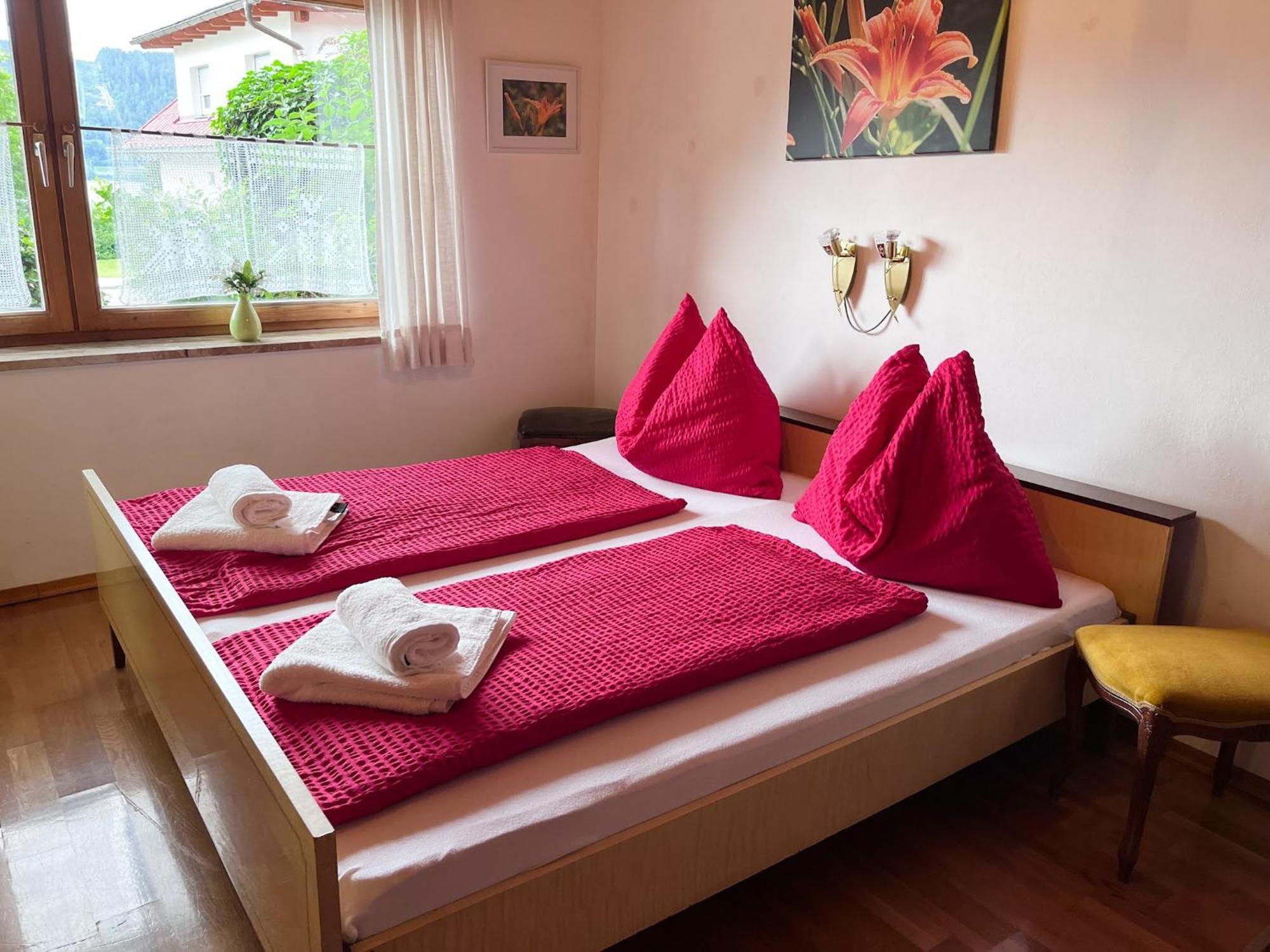 Ferienwohnung Schellander Privatstrand Velden am Wörthersee Zimmer foto