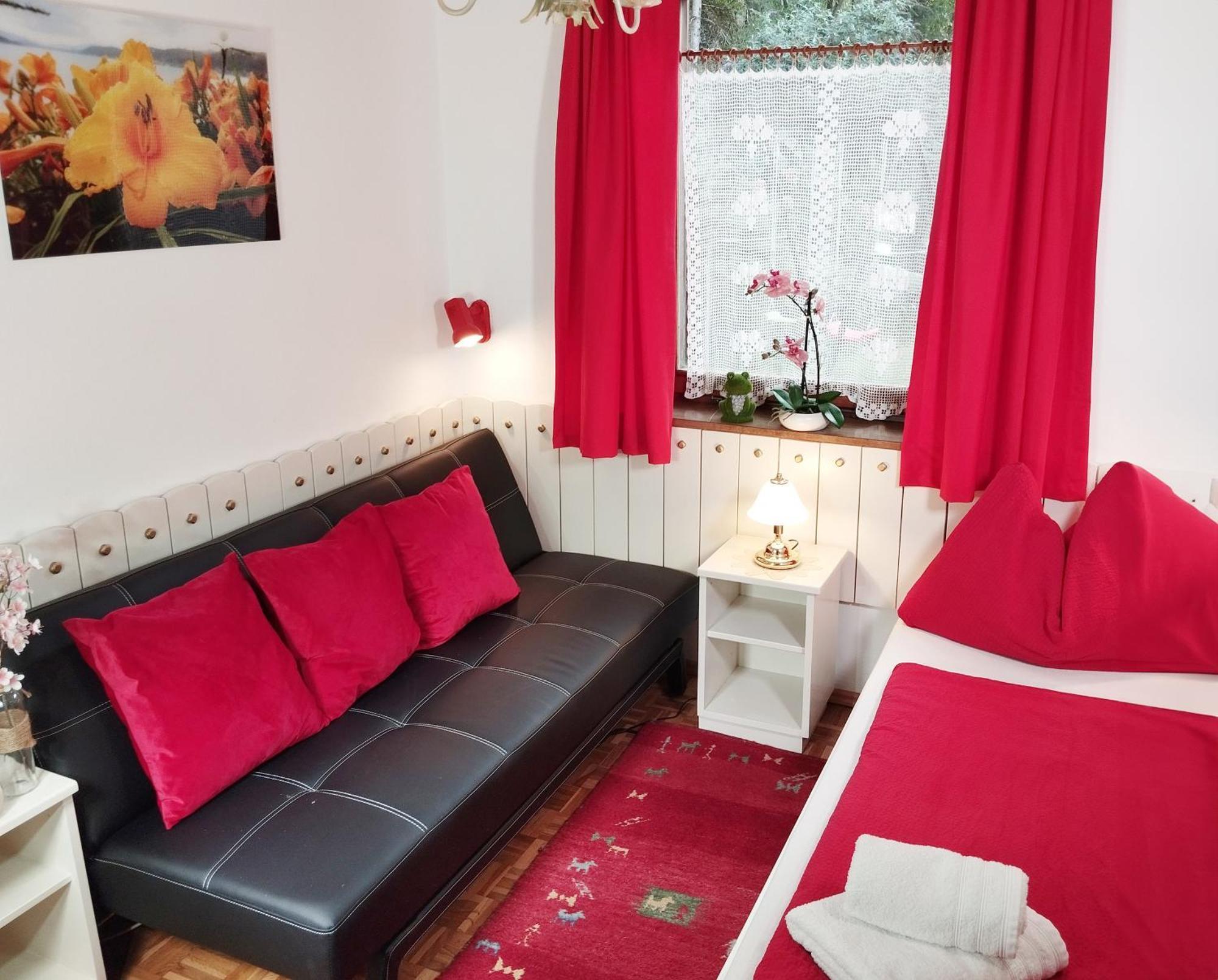 Ferienwohnung Schellander Privatstrand Velden am Wörthersee Zimmer foto
